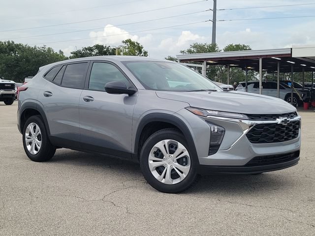 Used 2026 Chevrolet Trax LS FWD video 1