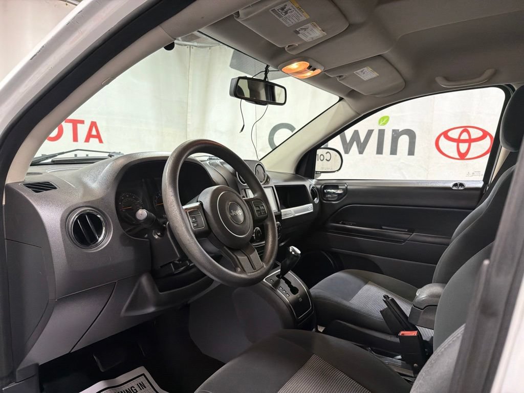 Used 2016 Jeep Compass Sport w/ Power Value Group FWD image 24