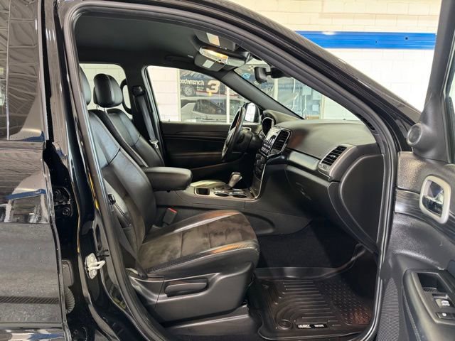 Used 2021 Jeep Grand Cherokee Laredo X image 14