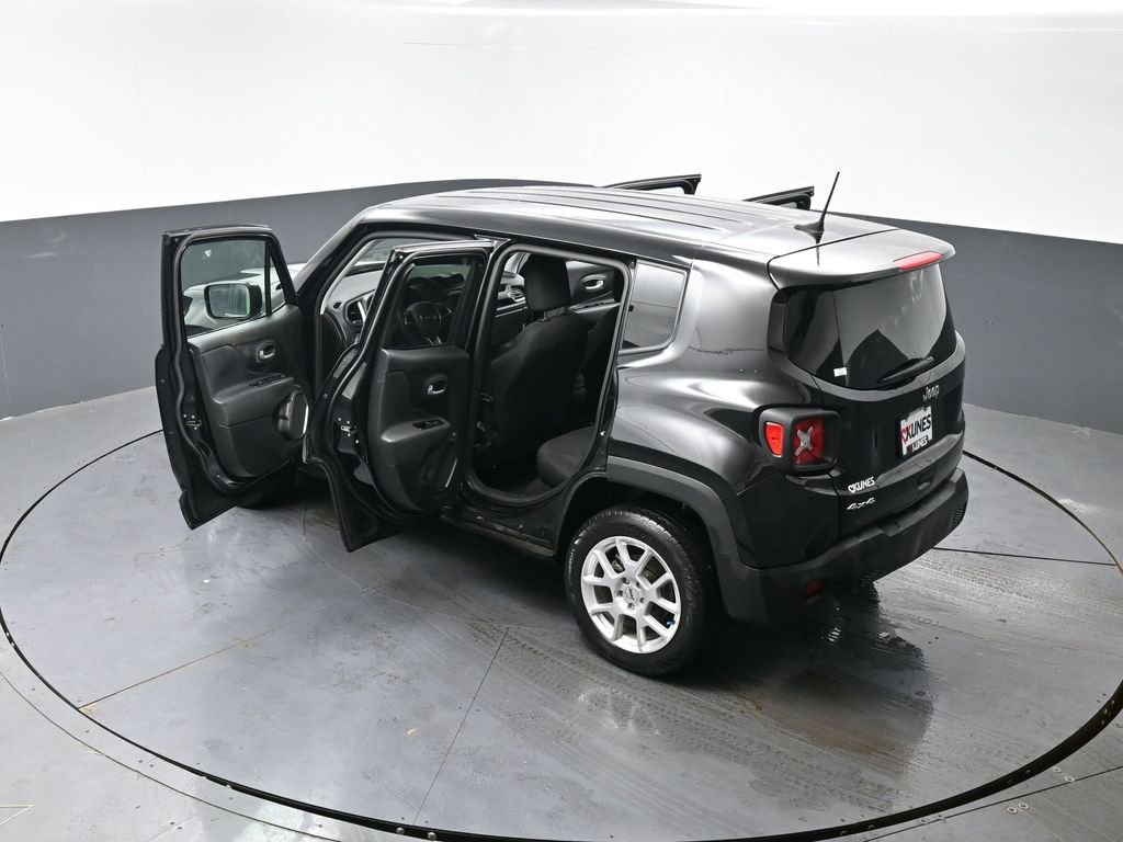 Used 2023 Jeep Renegade Latitude image 57