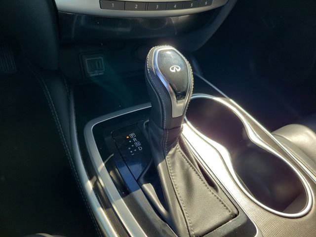 Used 2019 INFINITI QX60 Luxe w/ Essential Package image 23