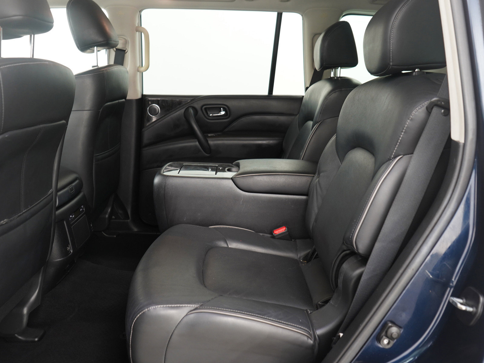 Used 2022 INFINITI QX80 Luxe image 18