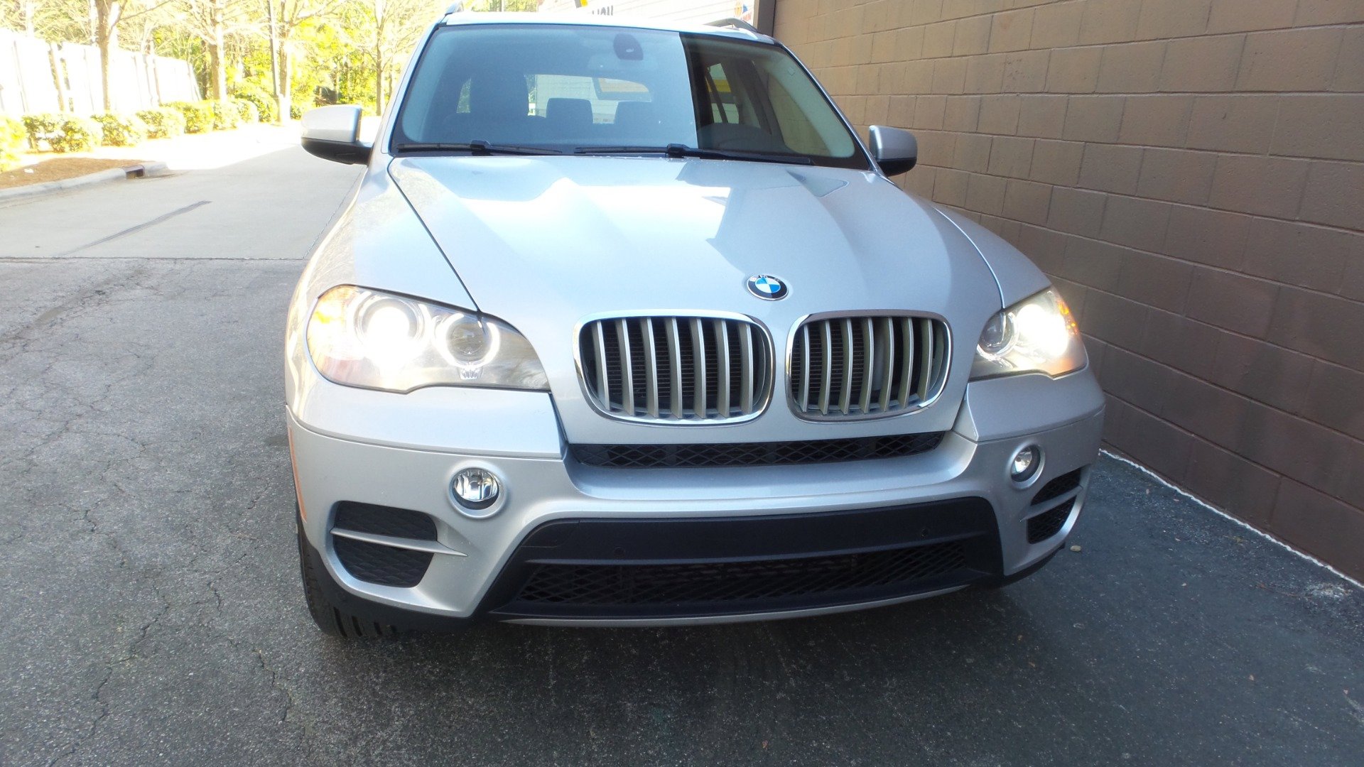 Used 2012 BMW X5 xDrive35d image 43