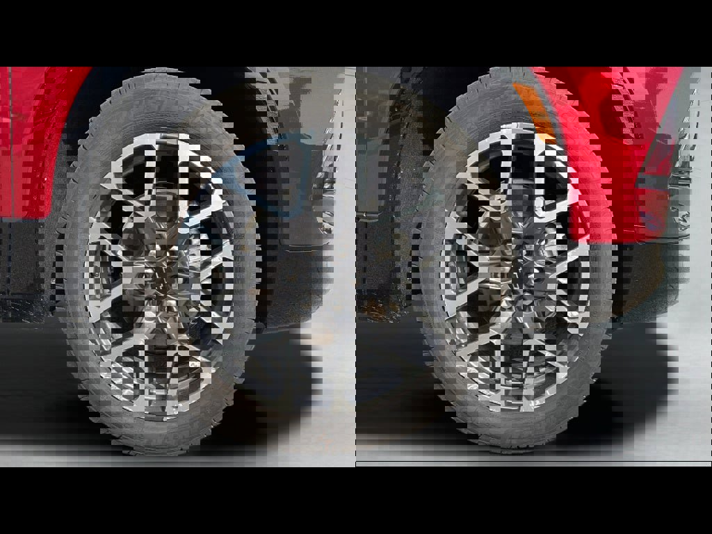 Used 2025 Chevrolet Blazer RS image 17