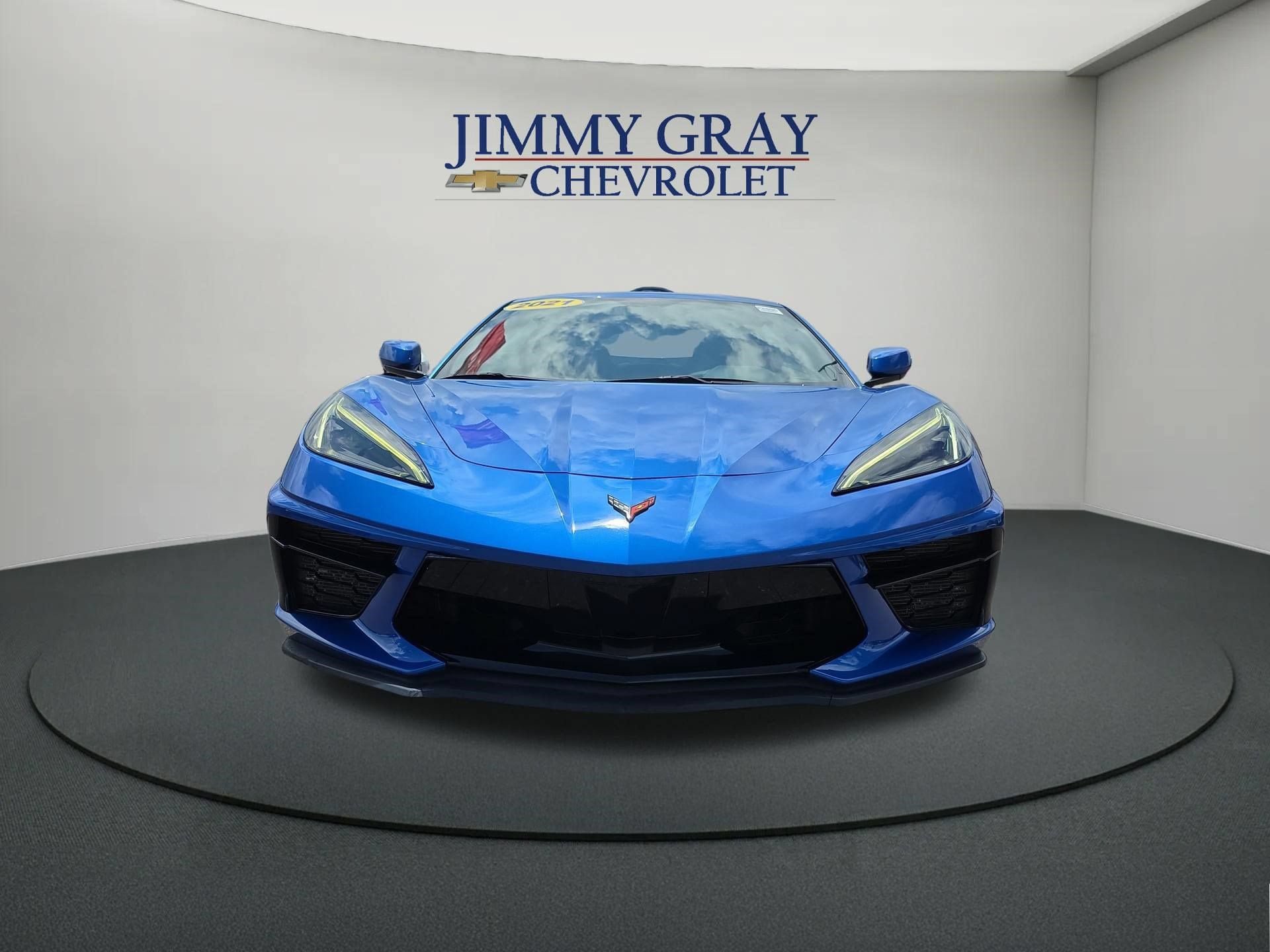 Used 2021 Chevrolet Corvette Stingray Coupe w/ Z51 Performance Package RWD image 8