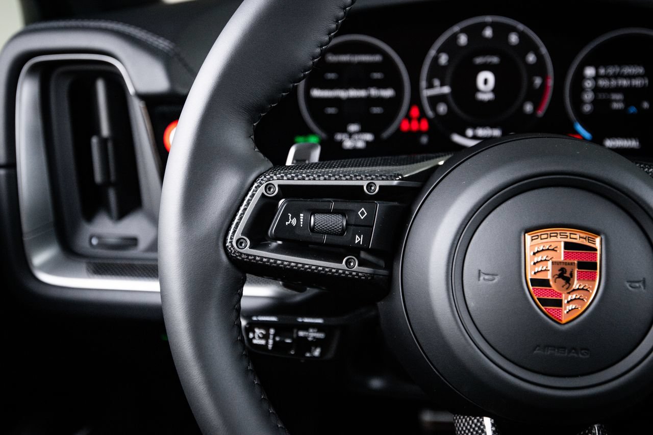 New 2026 Porsche Cayenne GTS AWD/4WD image 17
