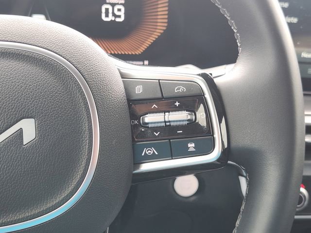 Used 2025 Kia Sorento S FWD image 23