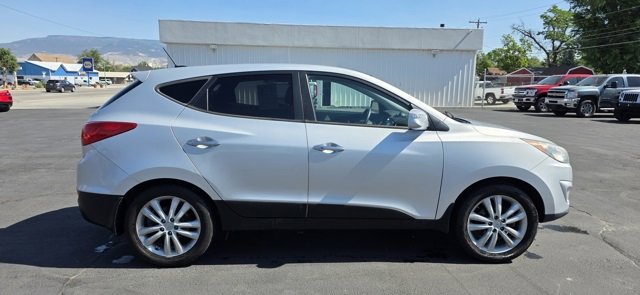Used 2013 Hyundai Tucson Limited w/ Premium Pkg image 6
