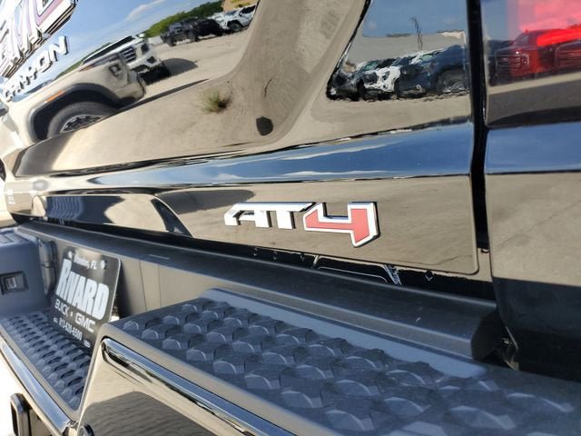New 2026 GMC Canyon AT4 AWD/4WD image 8