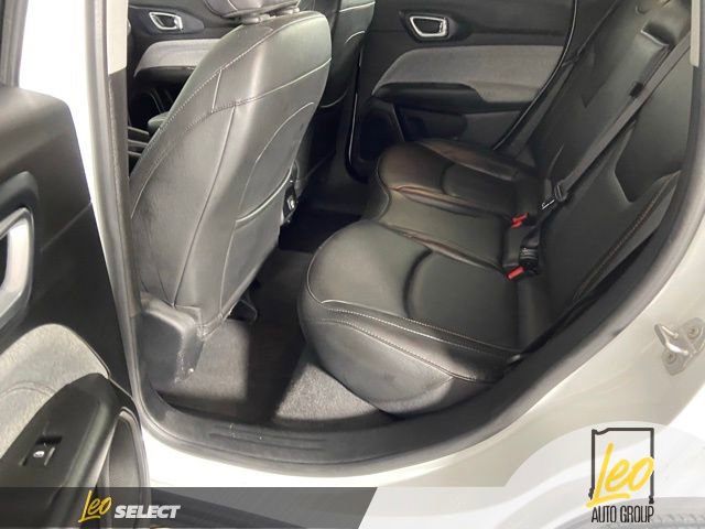 Used 2022 Jeep Compass Latitude image 17