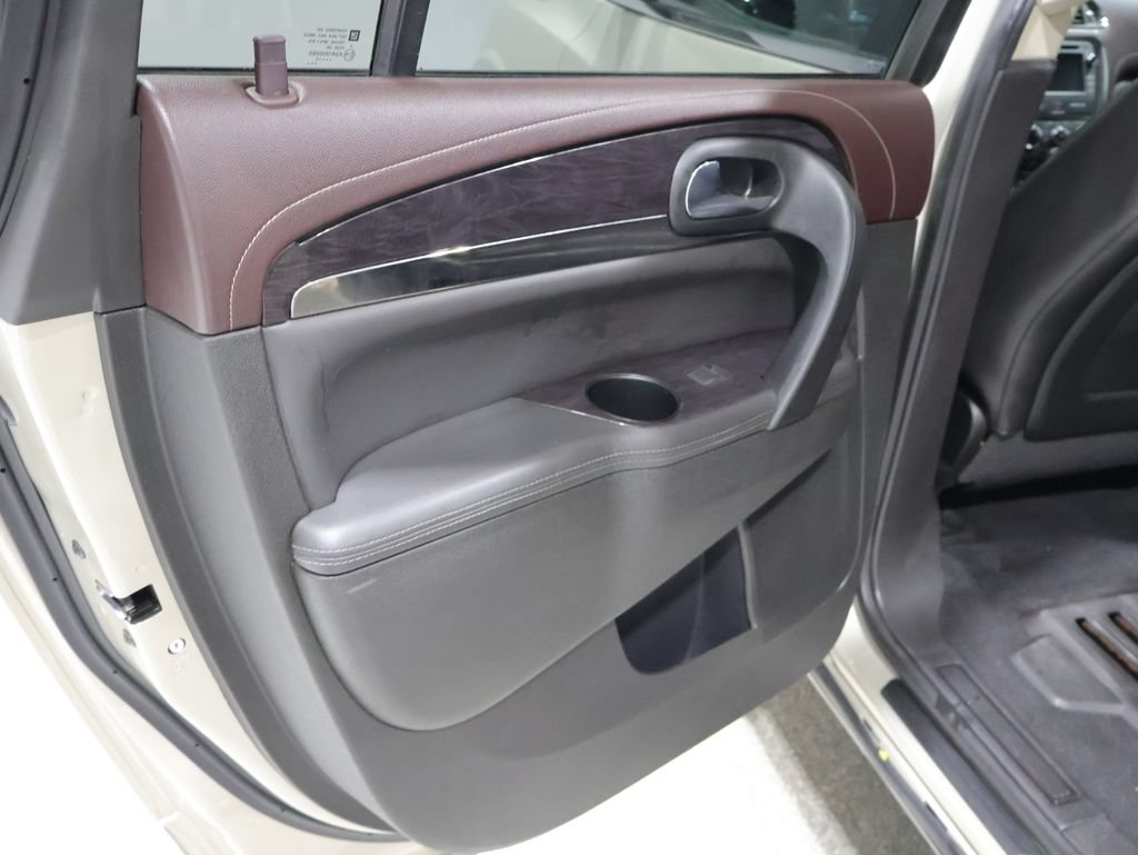 Used 2016 Buick Enclave Leather AWD/4WD image 19
