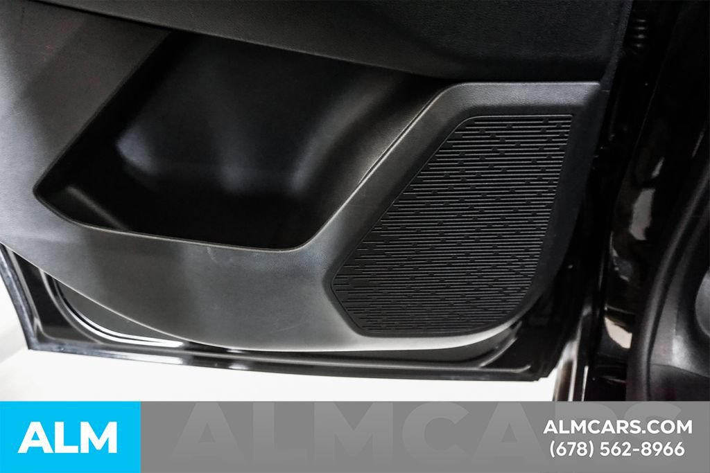 Used 2025 Chevrolet Equinox LT FWD image 58