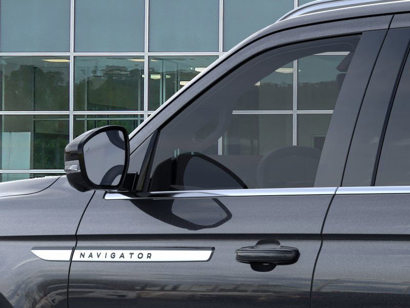 New 2025 Lincoln Navigator Reserve image 20