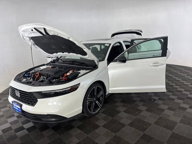 Certified 2024 Honda Accord Sport image 13