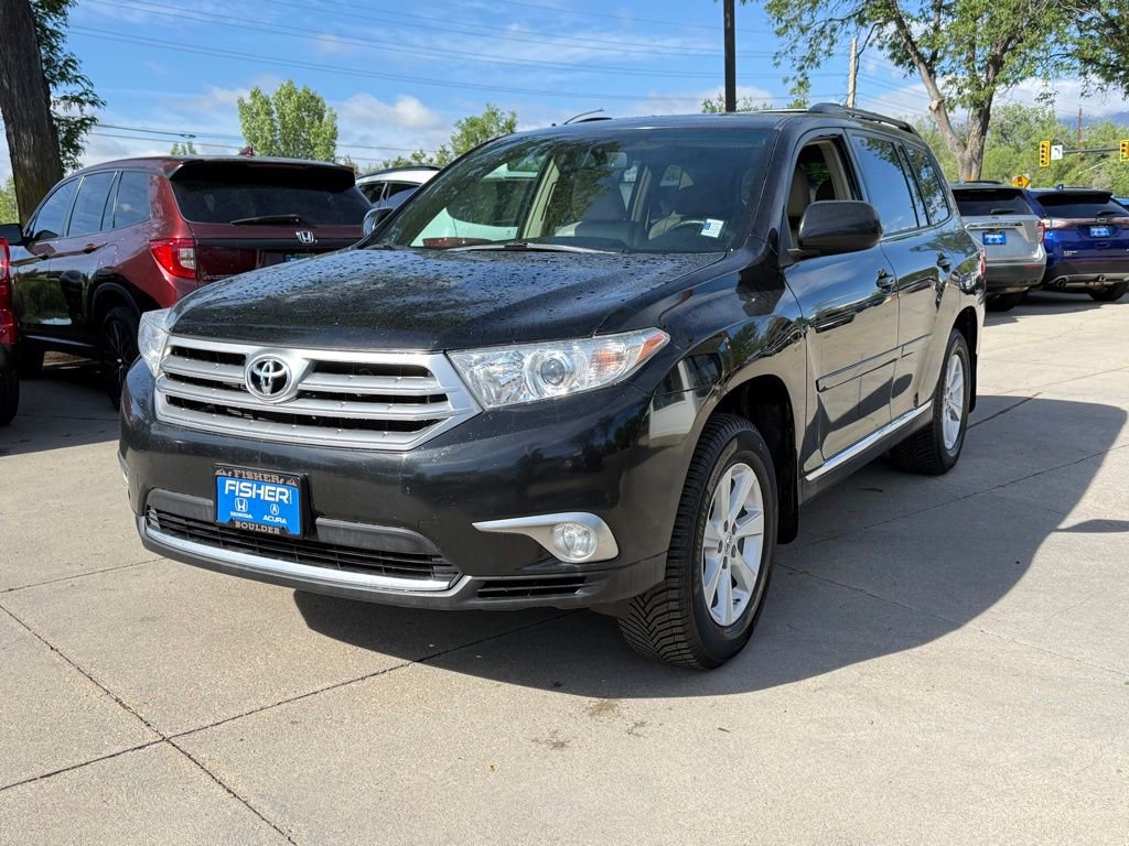 Used 2012 Toyota Highlander SE w/ Tow Pkg AWD/4WD image 8