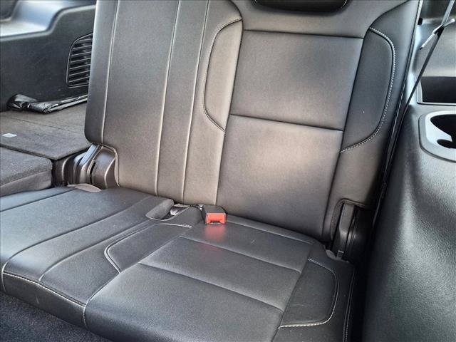 Used 2019 Chevrolet Suburban LT AWD/4WD image 19