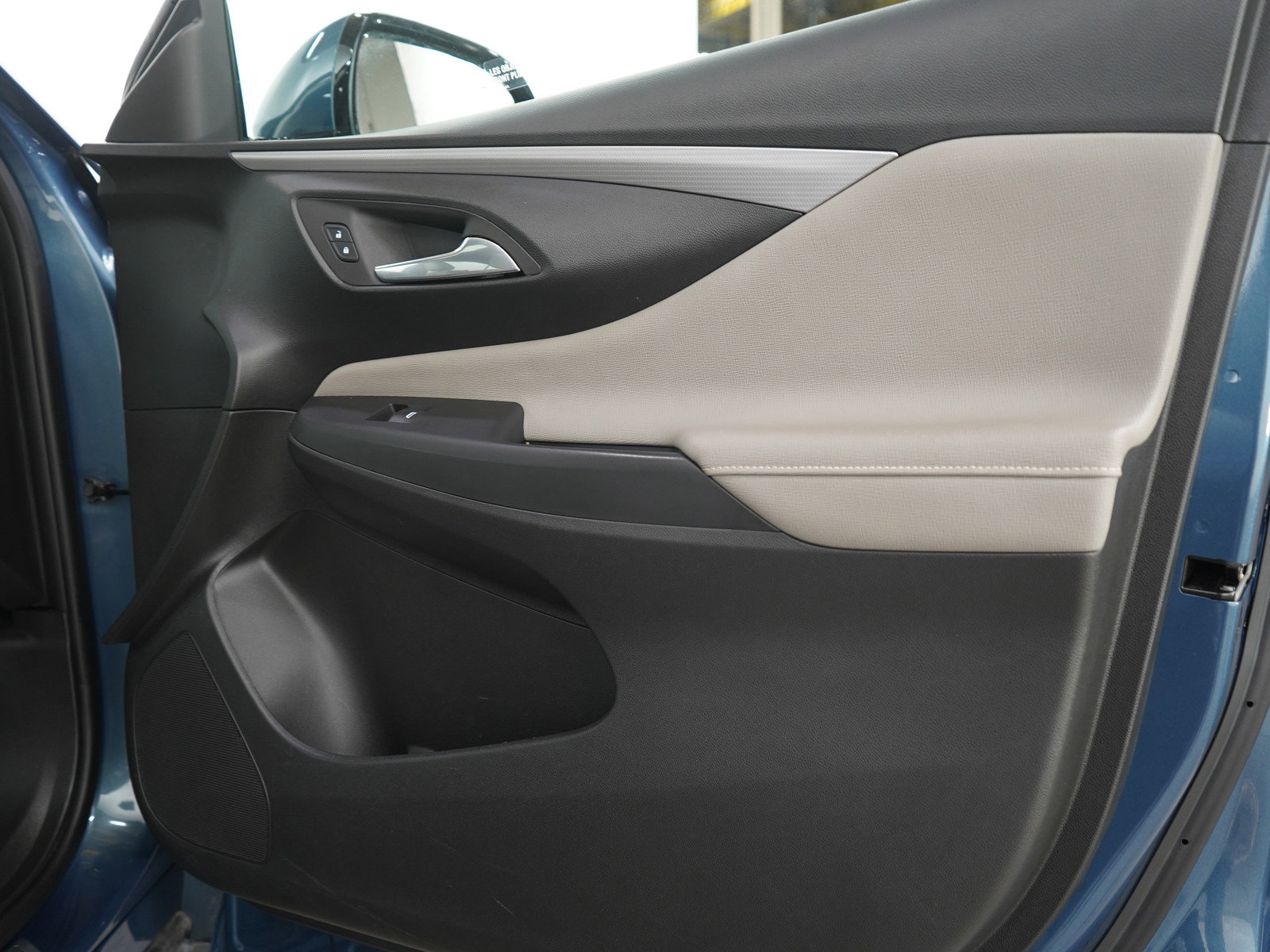 Used 2024 Buick Envista Avenir image 9