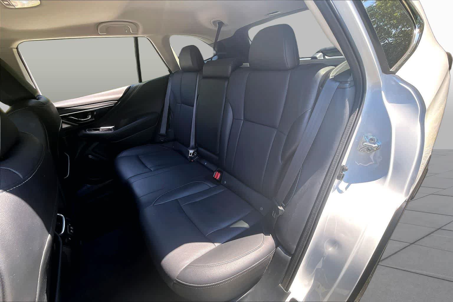 Used 2022 Subaru Outback Limited AWD/4WD image 20
