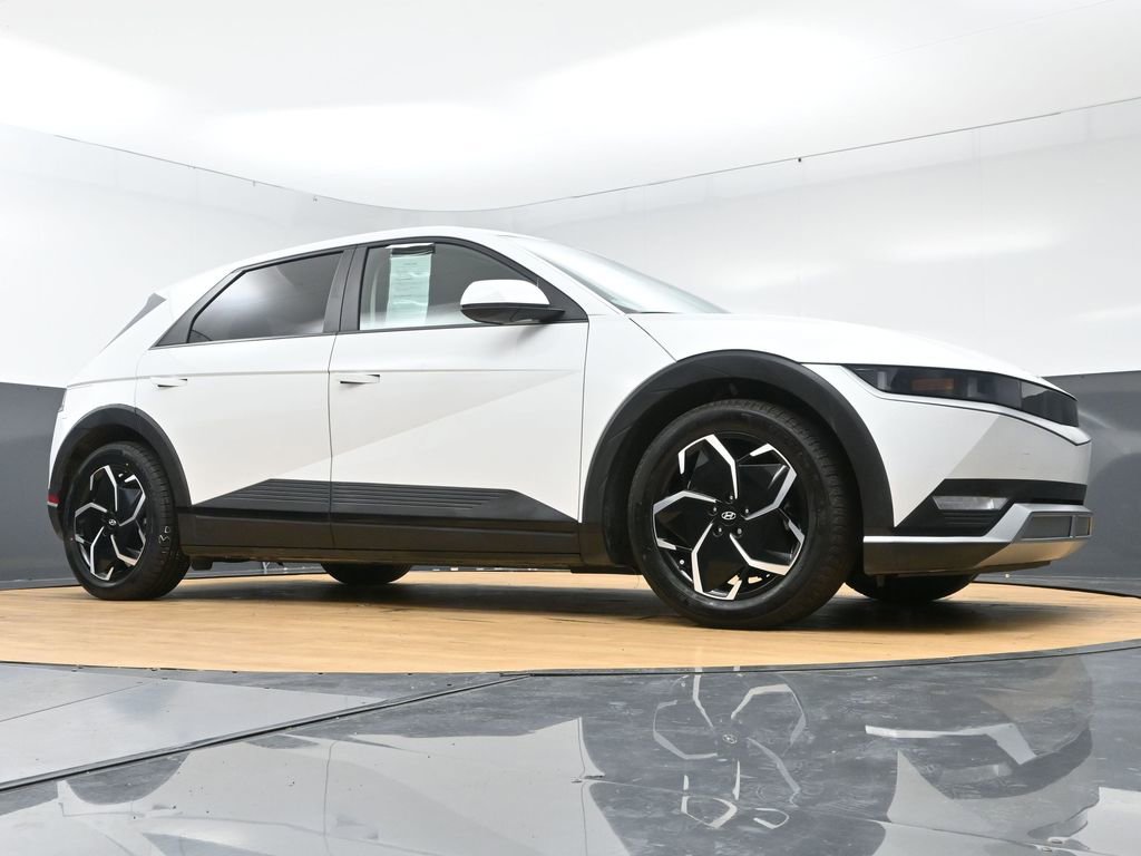 Used 2023 Hyundai Ioniq 5 SE w/ Cargo Package image 48