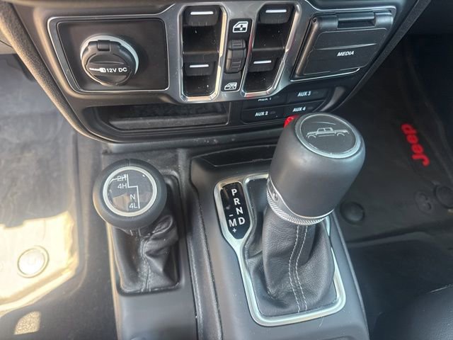 Used 2025 Jeep Gladiator Sport AWD/4WD image 25