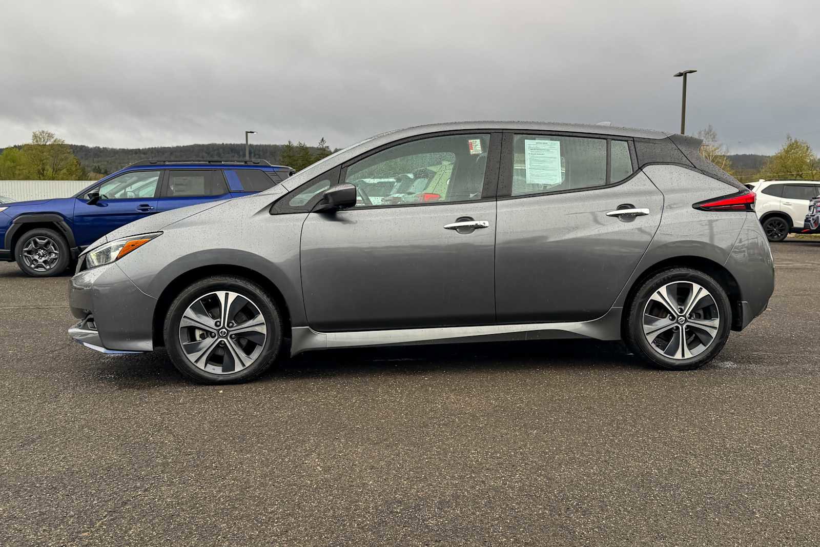 Used 2022 Nissan Leaf SV Plus FWD image 6
