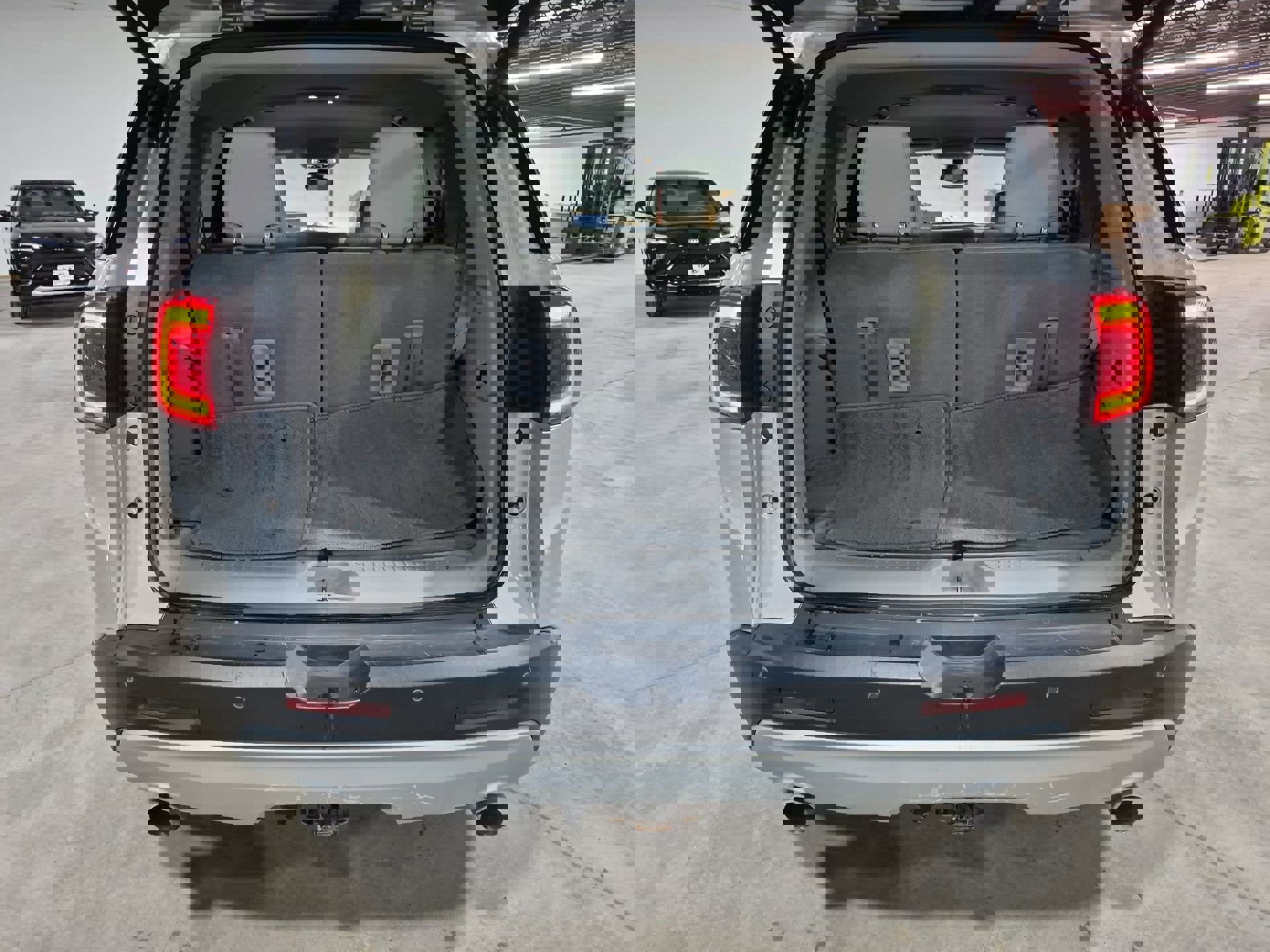 Used 2018 GMC Acadia SLT image 27