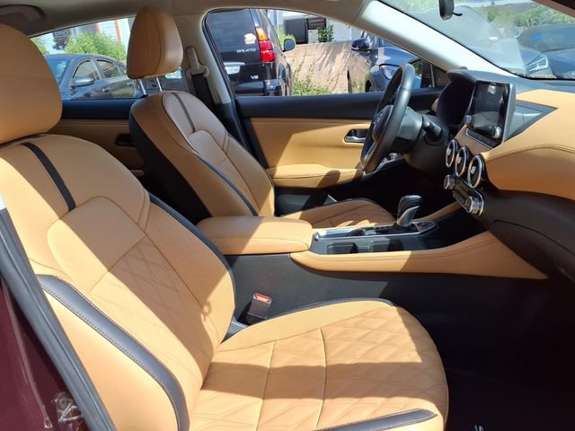 Certified 2025 Nissan Sentra SV w/ SV Premium Package FWD image 25