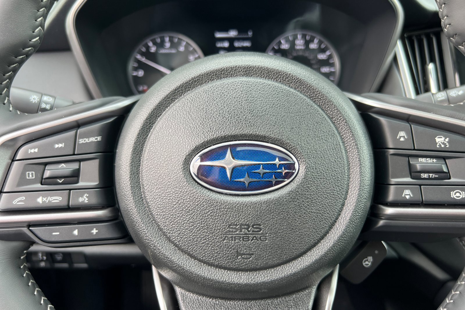 New 2025 Subaru Outback Touring w/ Popular Package #2 image 24