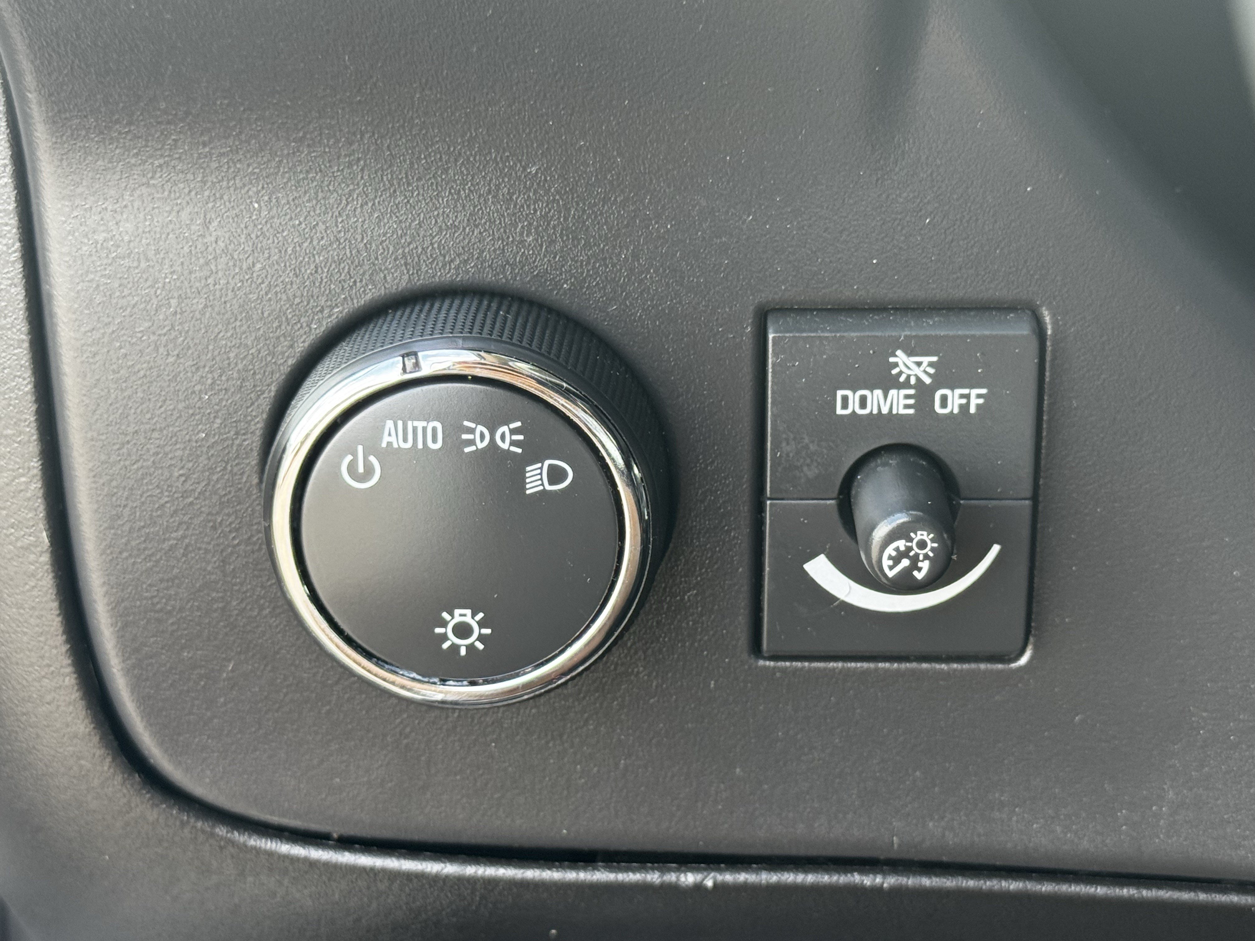 Used 2024 GMC Savana 2500 w/ Driver Convenience Package RWD image 23