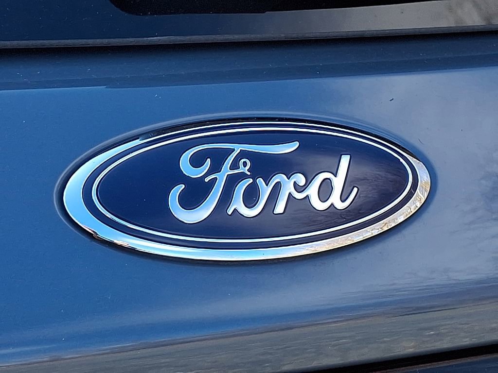 Used 2025 Ford Explorer ST image 30