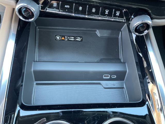 New 2026 Chevrolet Tahoe High Country w/ LPO, Chrome Package image 36