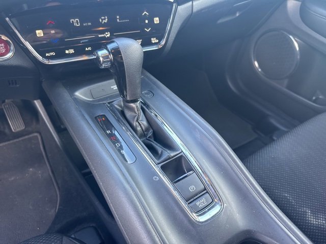 Used 2017 Honda HR-V EX image 17