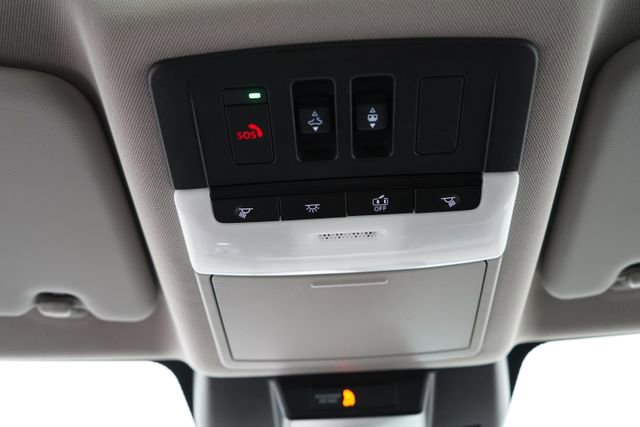Used 2023 Nissan Rogue SV w/ SV Premium B Package image 50