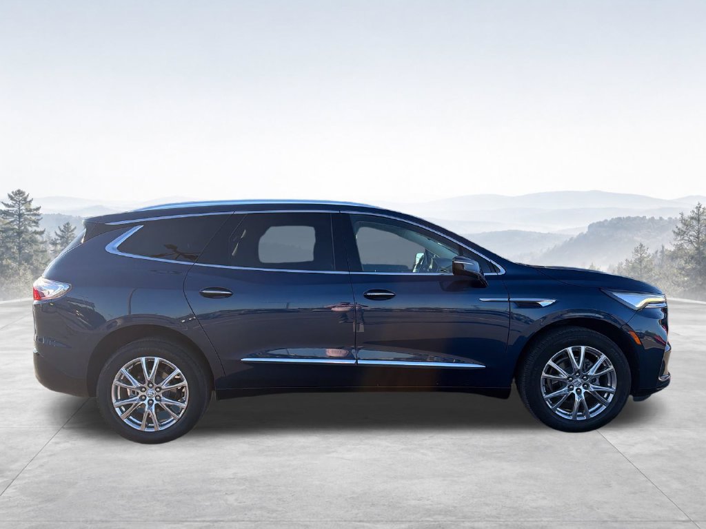 Used 2023 Buick Enclave Essence w/ Experience Buick Package FWD image 12