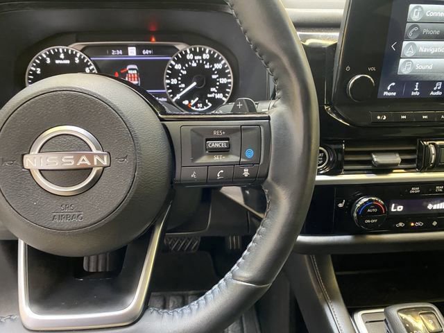 Used 2024 Nissan Pathfinder SL AWD/4WD image 34
