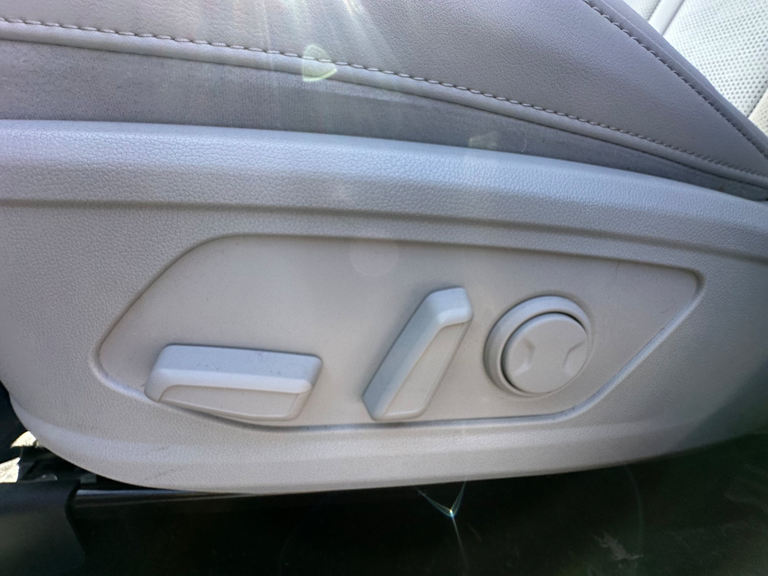 Used 2024 Kia Sorento X-Line EX AWD/4WD image 24