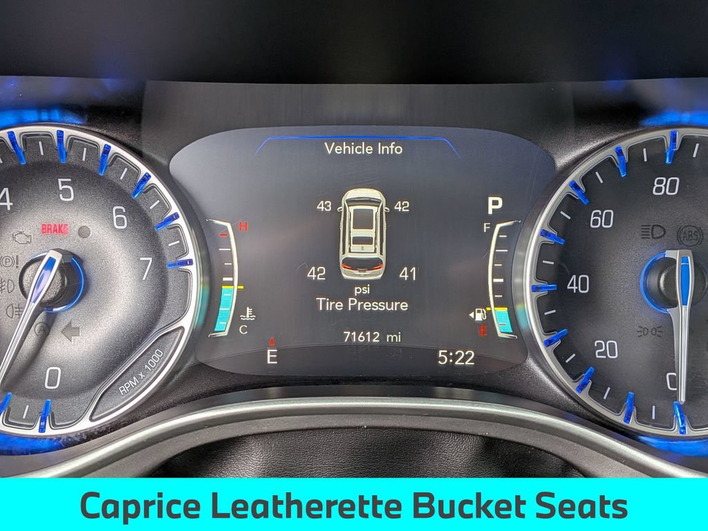 Used 2023 Chrysler Pacifica Touring-L FWD image 33