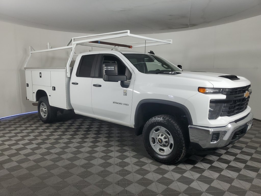 Used 2024 Chevrolet Silverado 2500 W/T w/ WT Convenience Package AWD/4WD image 3