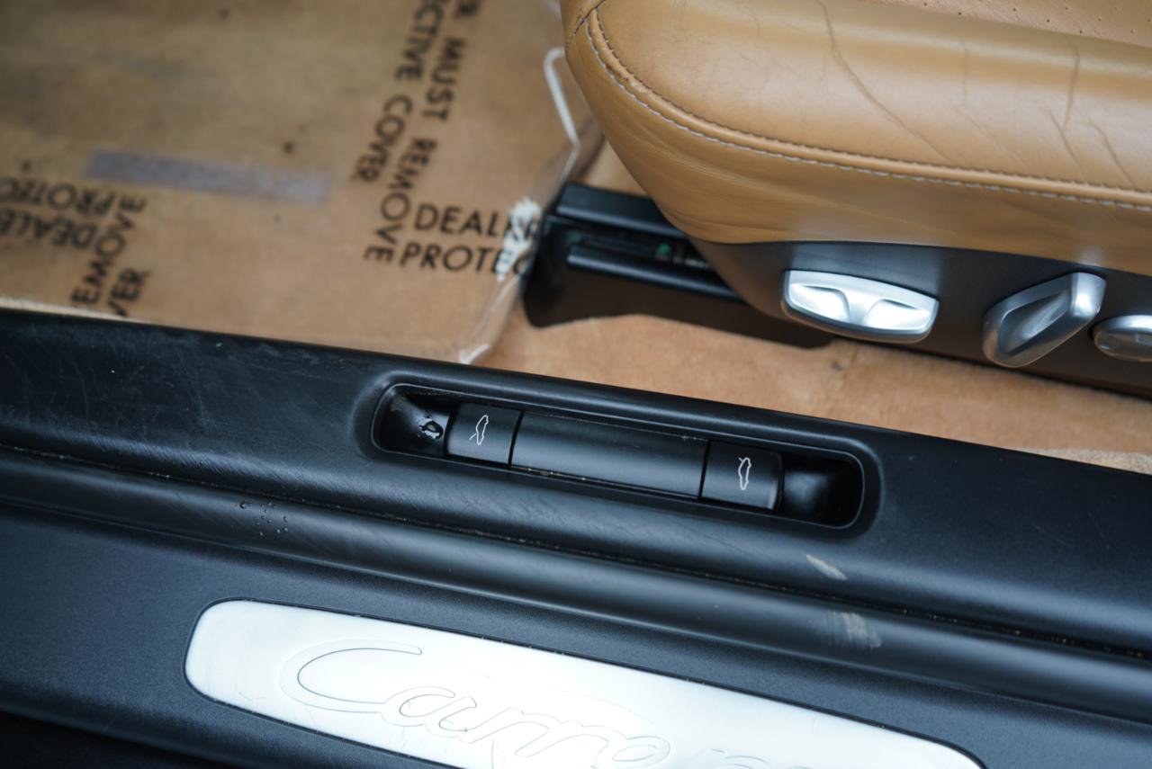 Used 2005 Porsche 911 Carrera image 23