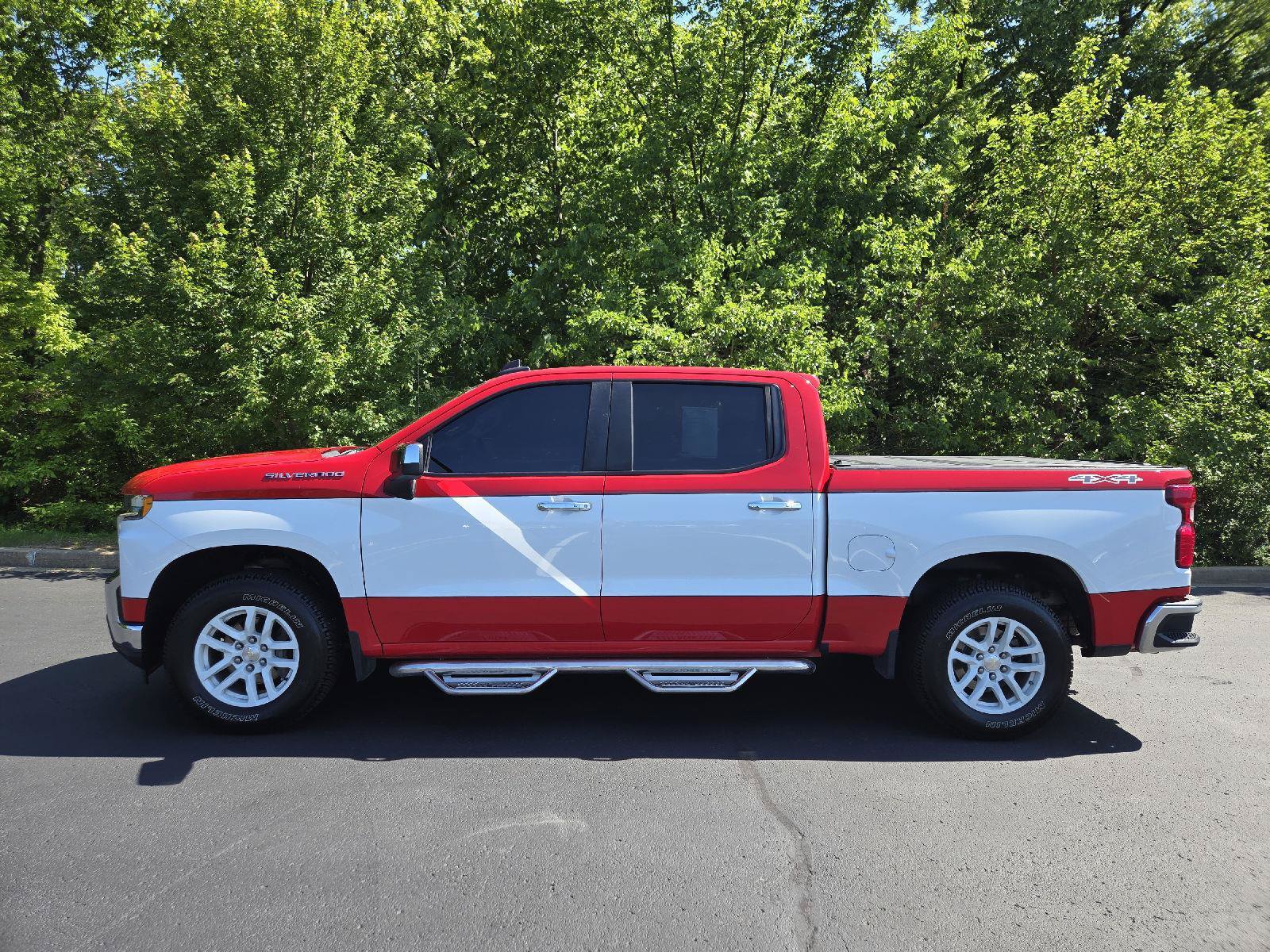 Used 2019 Chevrolet Silverado 1500 LT w/ All-Star Edition AWD/4WD image 5