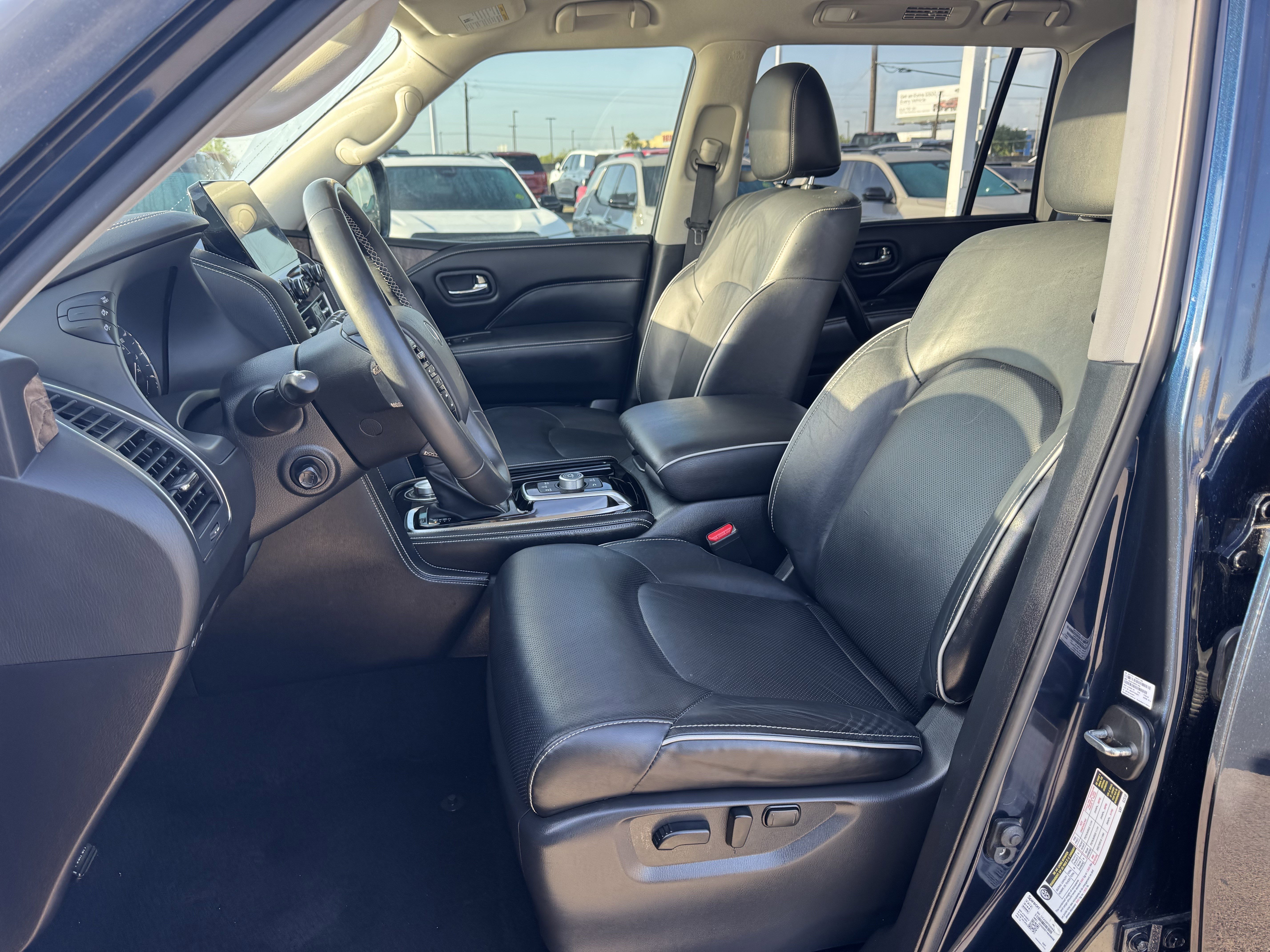 Used 2022 INFINITI QX80 Premium Select w/ Cargo Package AWD/4WD image 28