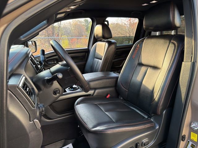 Used 2023 Nissan Titan PRO-4X w/ Pro-4x Convenience Package image 23