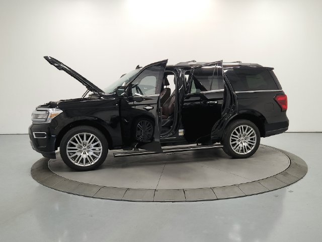 Used 2023 Ford Expedition Limited RWD image 41