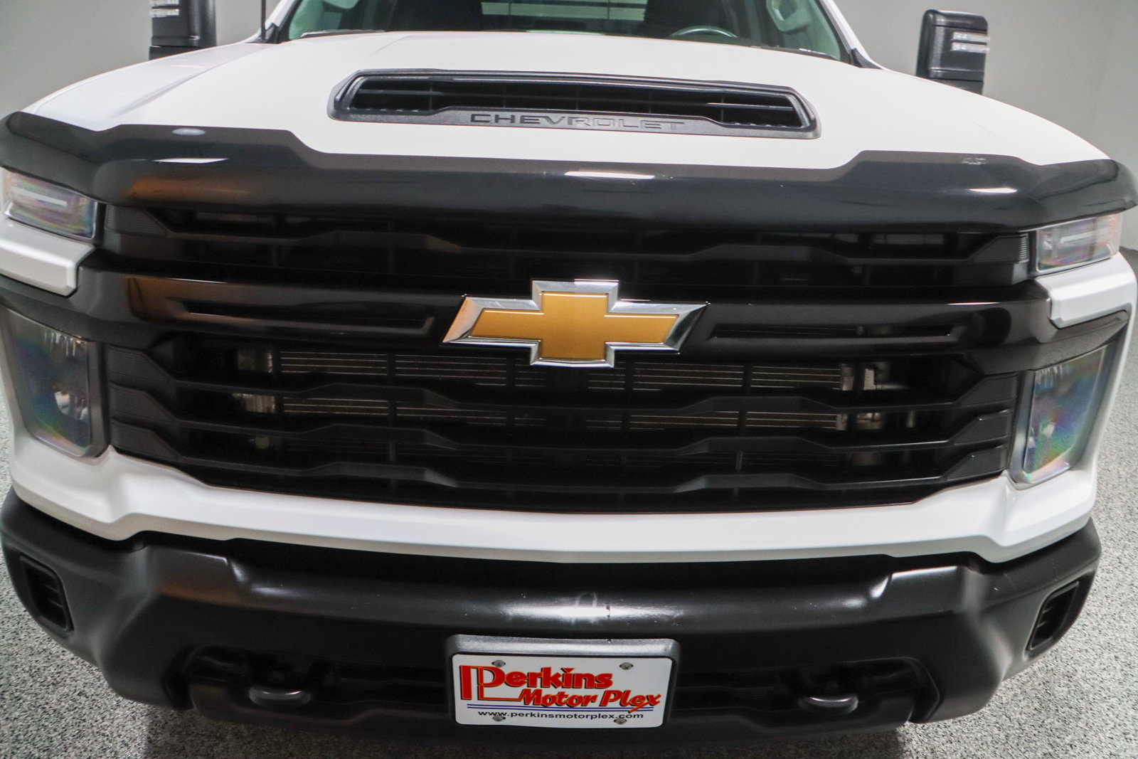 Used 2024 Chevrolet Silverado 3500 W/T w/ WT Convenience Package image 4