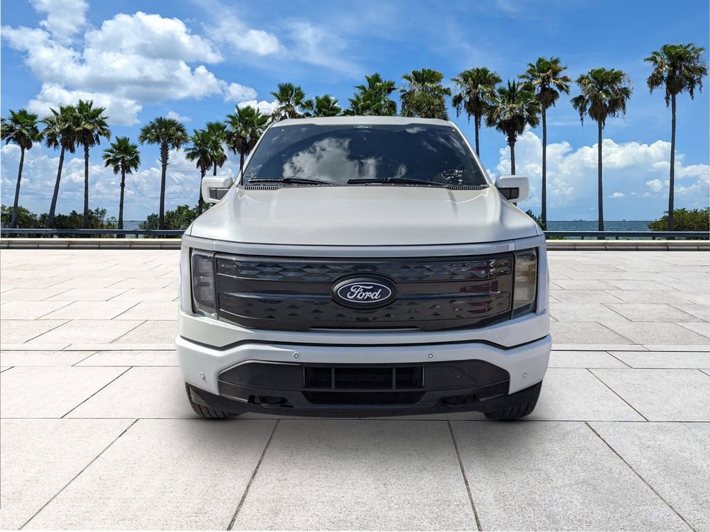 Used 2024 Ford F150 Lightning Platinum image 3