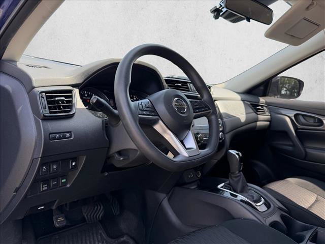 Used 2020 Nissan Rogue S AWD/4WD image 10