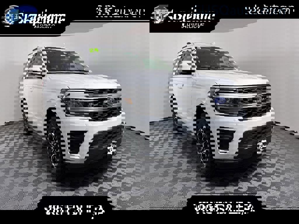 Used 2024 Ford Expedition XLT