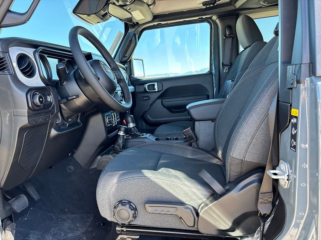 New 2026 Jeep Wrangler Sport AWD/4WD image 17