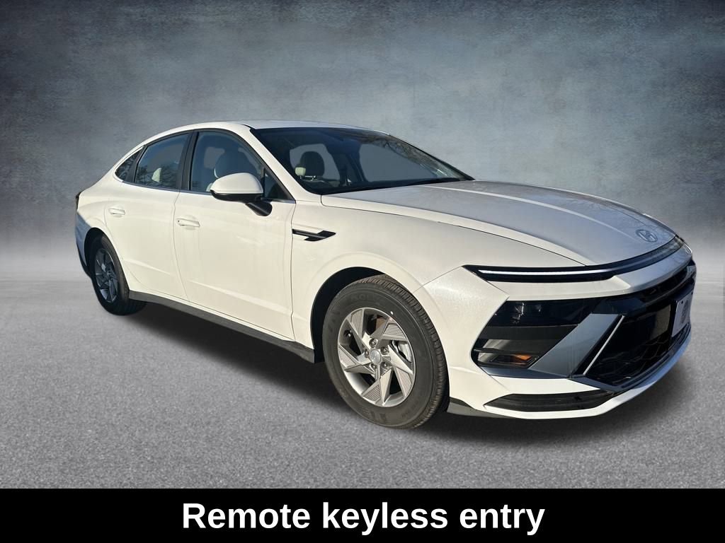 Used 2026 Hyundai Sonata SE image 9