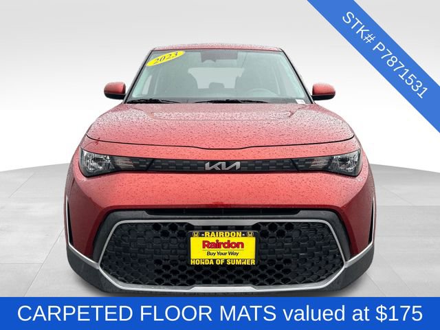 Used 2023 Kia Soul LX image 2